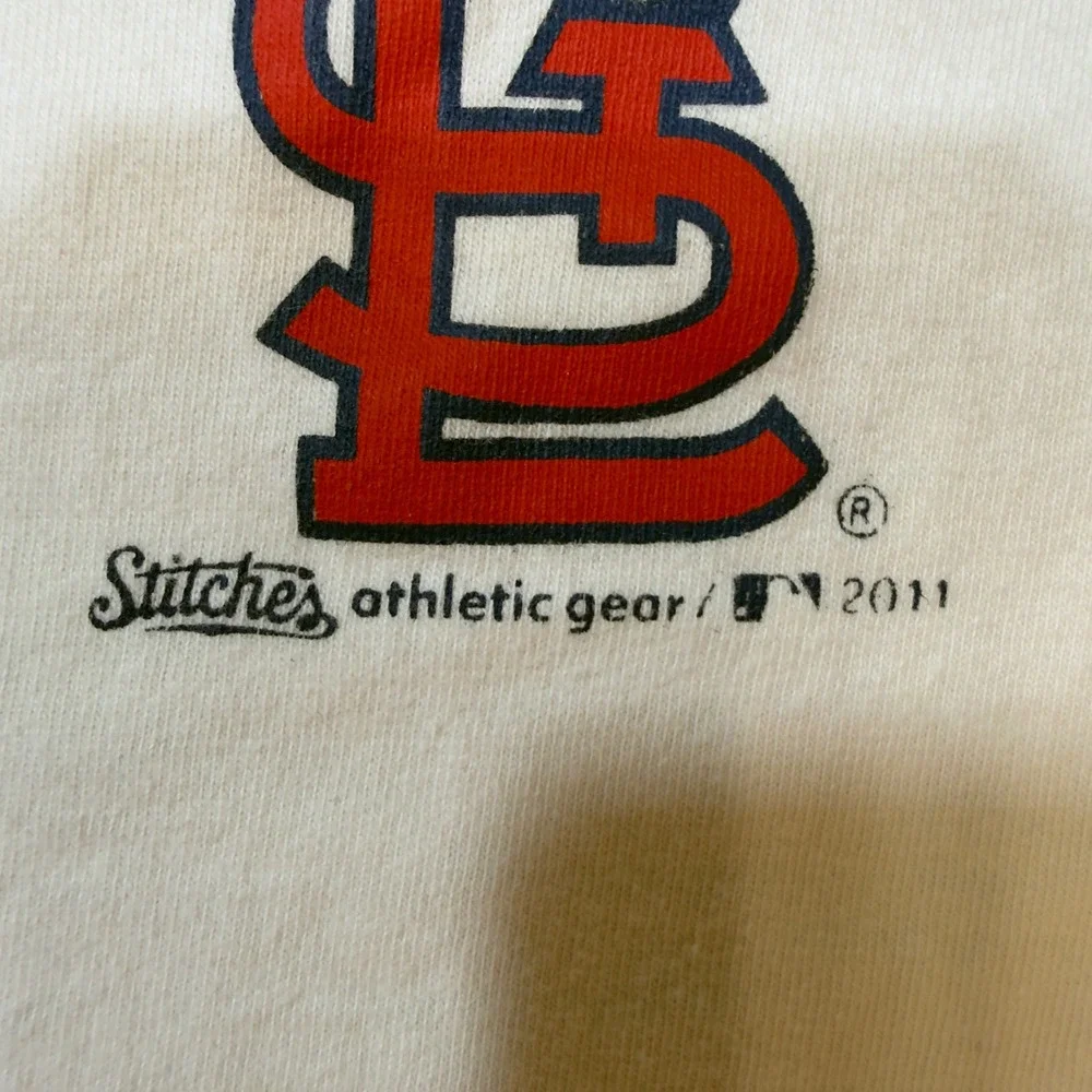 Stitches St. Louis Cardinals MLB Raglan Graphic T-Shirt Mens XL White Red 2011 - Picture 5 of 11